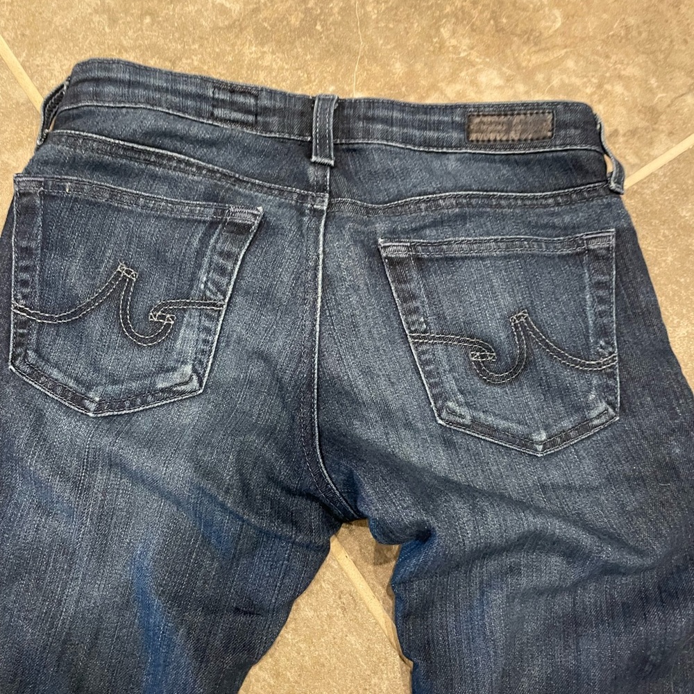 Designer AG Jeans size 26, super skinny. These are super soft and stylish!!!